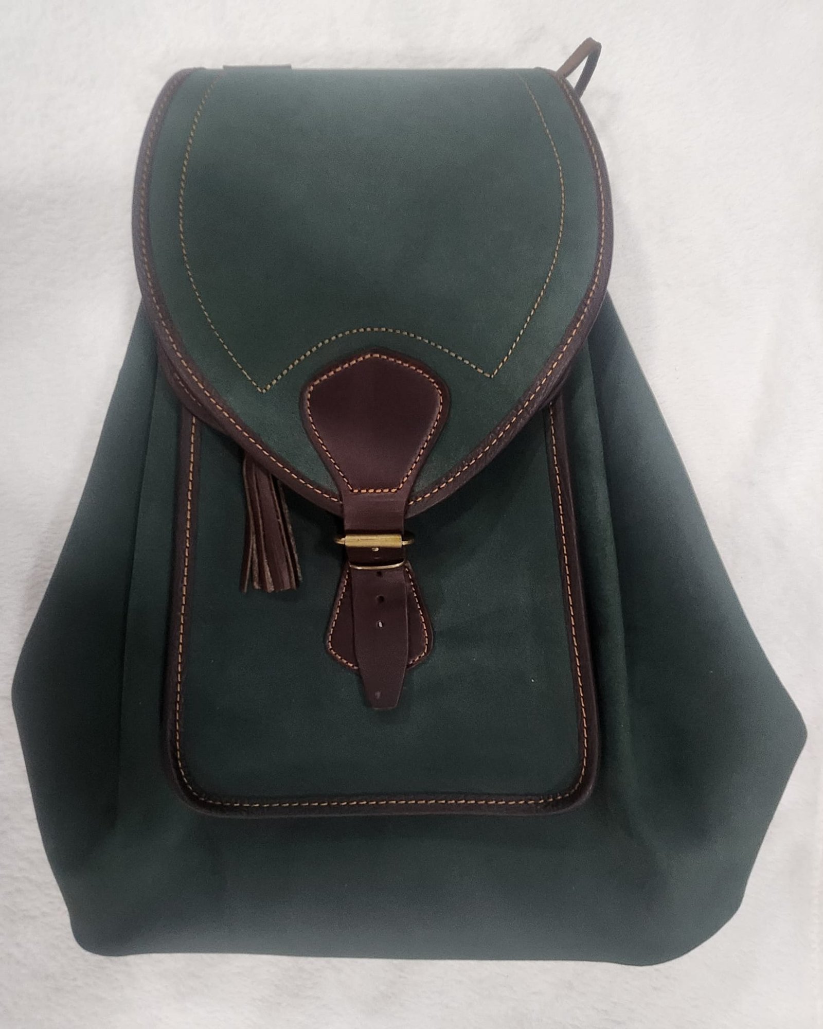 ZURRON DE CUERO Y SERRAJE